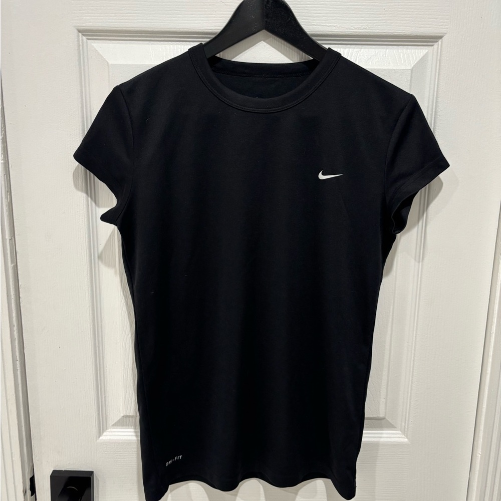 Nike Women's Black Sports Top, Size. M